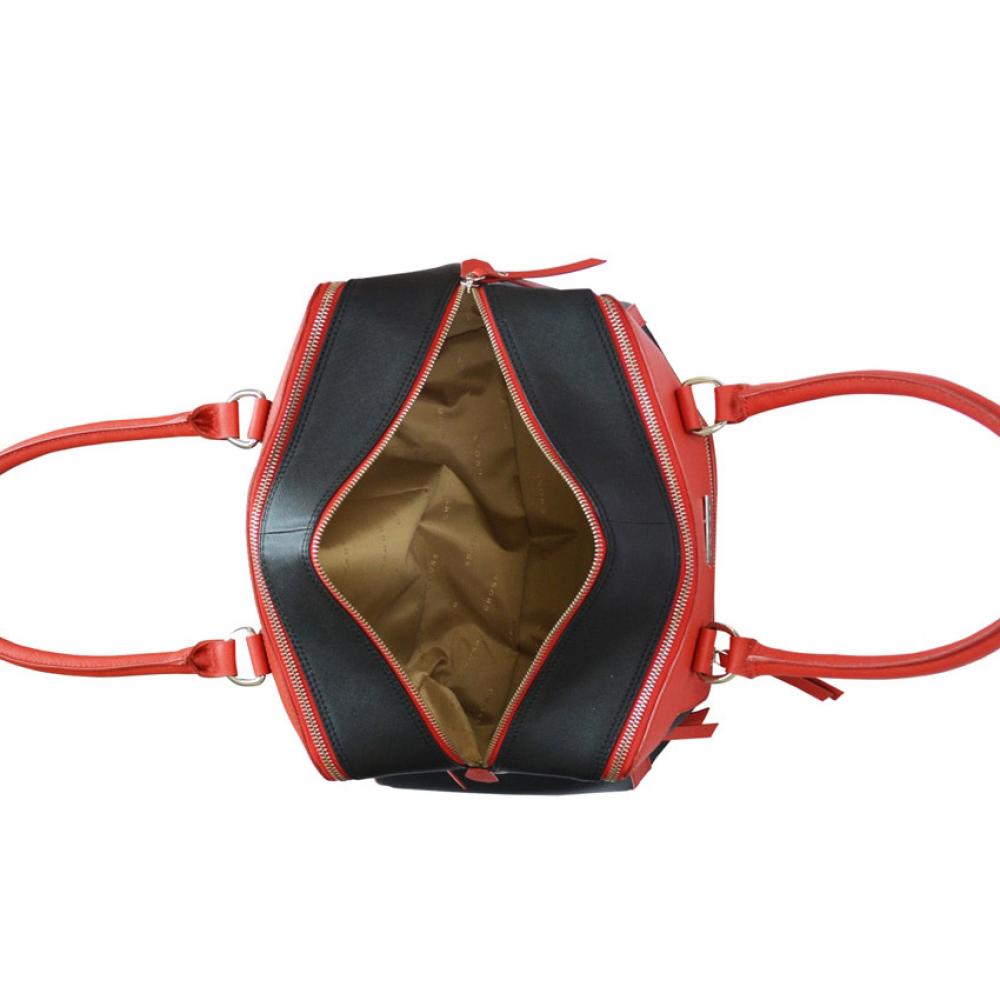 Cross Womens Galicia Evening Triple Zip Shoulder Bag