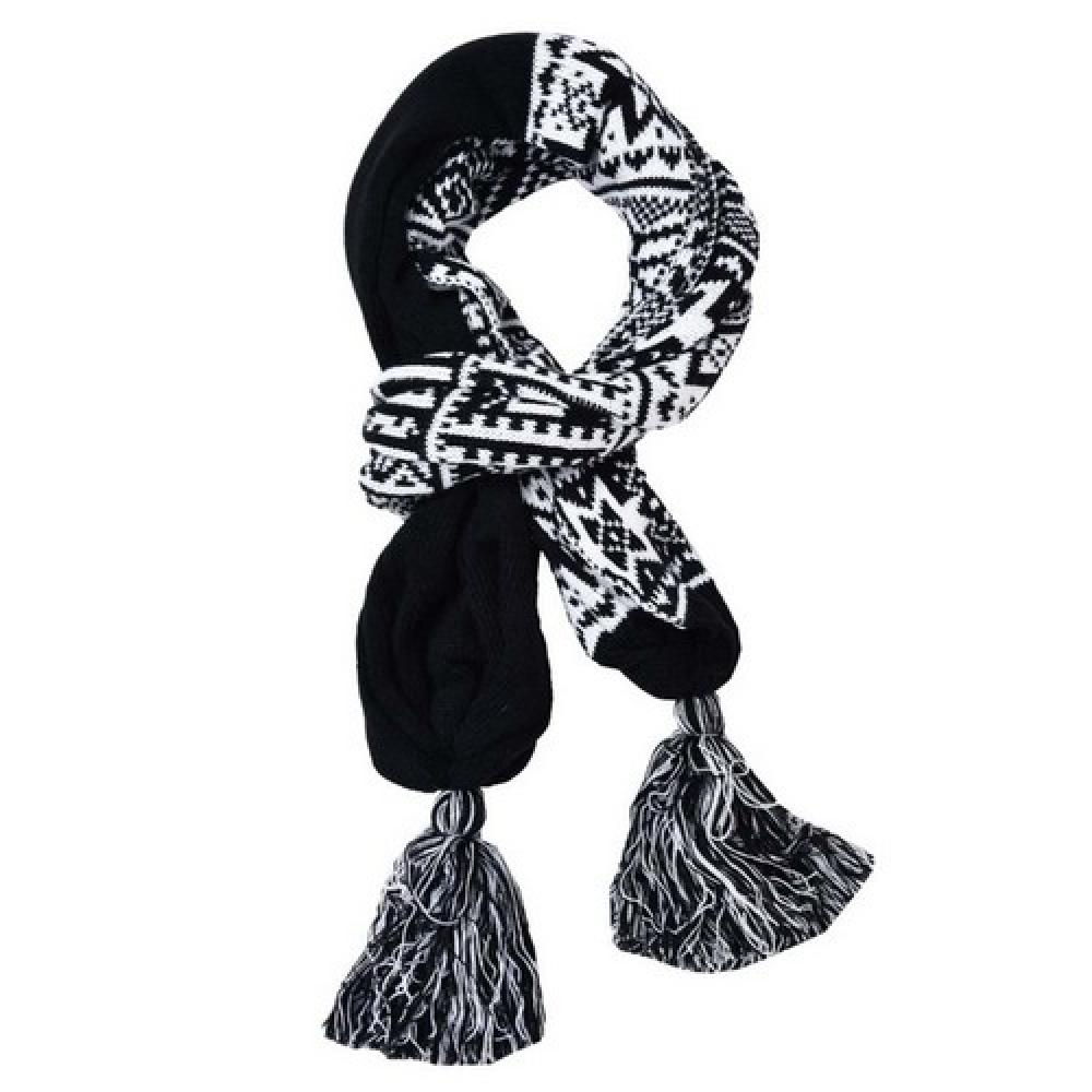 Both11 Black And White Woollen Women Muffler